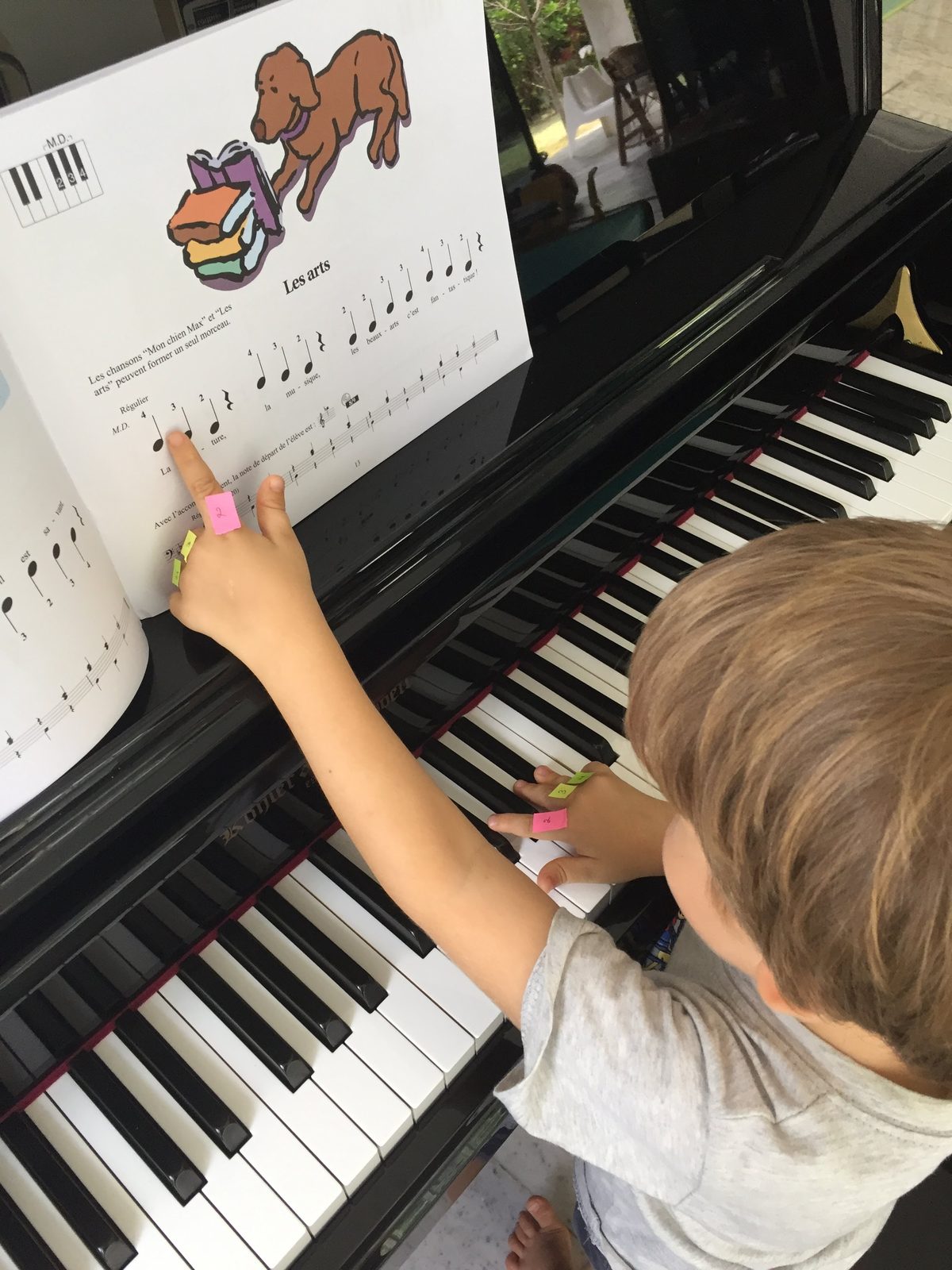 Apprentissage ludique · Notes colorées sur le clavier